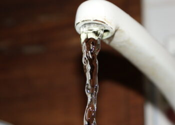 تحذير بعدم شرب ماء الصنبور في بلدة Sylvan على خلفية اقتحام محطة المياه