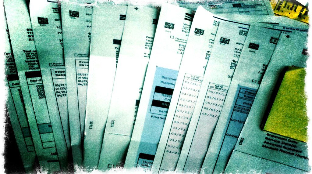 إليك أهم النصائح والخيارات لتفادي آزمة الديون المفاجئة وانخفاض درجة الائتمان