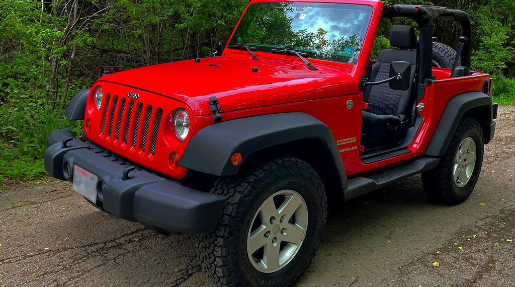 بدء التحقيقات في استدعاء 94000 سيارة Jeep Wrangler 4xe في الولايات المتحدة