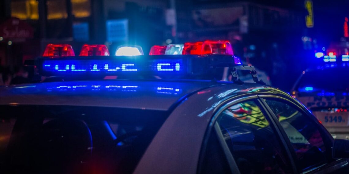 ضبط 55 كيلوغرام من الميثامفيتامين الكريستالي داخل شاحنة في أحد مواقف السيارات في Taylor