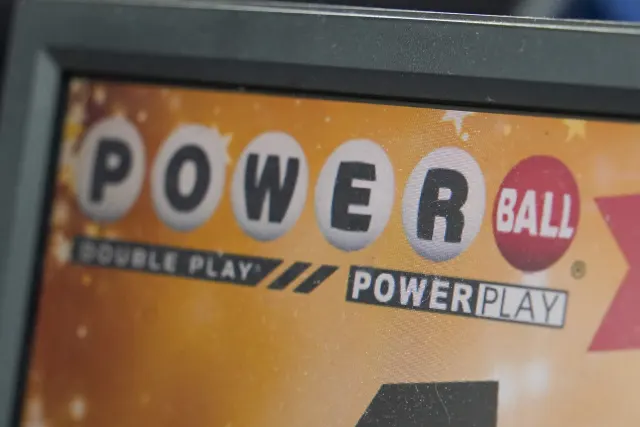 رجل محظوظ يفوز بجائزة Powerball الكبرى بقيمة مليون دولار من يانصيب ميشيغان