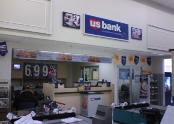 تقرير: الولايات المتحدة قد تفقد جميع فروع البنوك بحلول عام 2041 مع ارتفاع عمليات الإغلاق