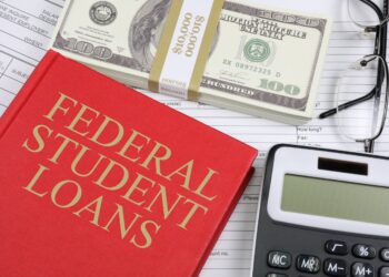 استطلاع رأي: 20% من متلقي قروض الطلاب لا يقومون بالسداد