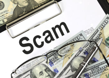 بنك Starling يُحذّر من عمليات الاحتيال التي تعتمد على الذكاء الاصطناعي