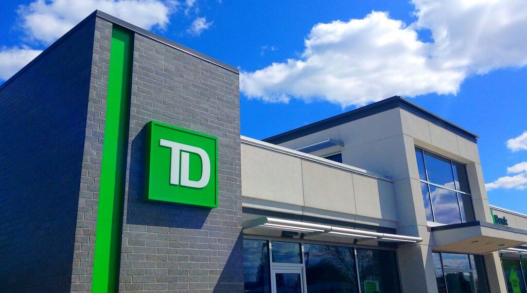 بنك TD سيدفع 3 مليارات دولار ويواجه حداً للنمو بسبب انتهاكات غسيل الأموال