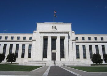 ما السبب وراء استمرار ارتفاع أسعار الرهن العقاري على الرغم من التخفيضات التي أجراها بنك الاحتياطي الفيدرالي