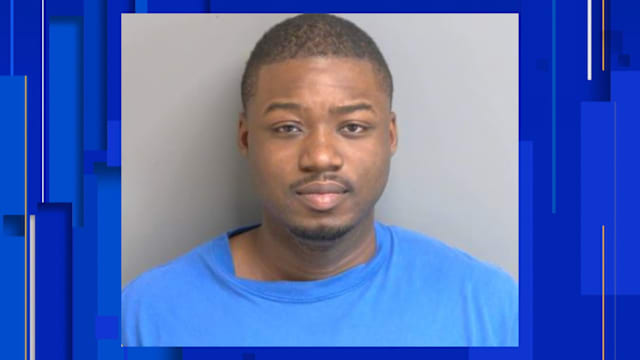 اتهام شاب يبلغ من العمر 21 عاماً بملاحقة وإطلاق النار على سيارة بداخلها 3 مراهقين في مقاطعة Macomb