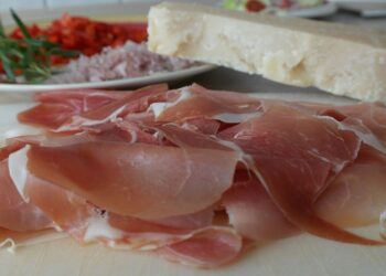 سحب أكثر من 9 ملايين رطل من اللحوم والدواجن الجاهزة للأكل من شركة BrucePac