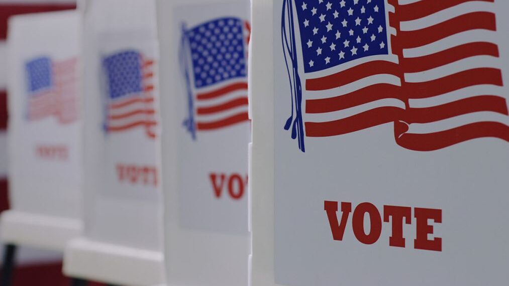 التفاصيل الكاملة عن كيفية التسجيل للتصويت في الانتخابات الرئاسية في ميشيغان