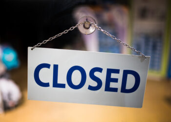 قائمة بالشركات المفتوحة والمغلقة في ميشيغان خلال عيد الشكر