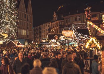 إليك 6 من أفضل أسواق عيد الميلاد ذات الطراز الأوروبي والتكلفة القليلة في الولايات المتحدة