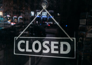 ما هي المتاجر المفتوحة والمغلقة خلال عيد الميلاد