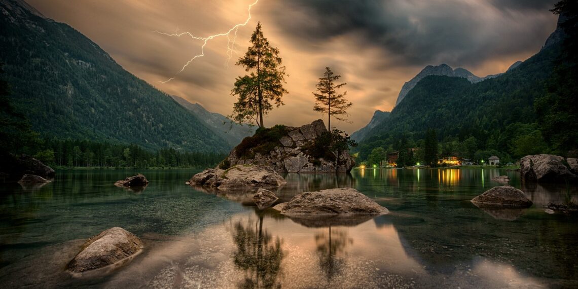 مونتريال تستعد لأمطار متجمدة مع استمرار التحذير من الضباب الدخاني