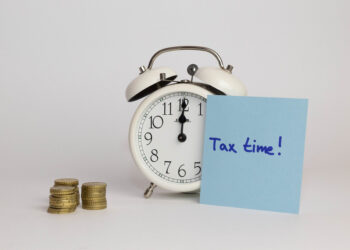 وكالة الإيرادات الأمريكية تذكر دافعي الضرائب في 24 ولاية من مناطق الكوارث بالمواعيد النهائية لعام 2025