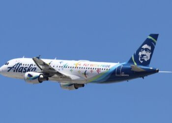 أكثر 3 شركات طيران أمريكية أماناً لعام 2025