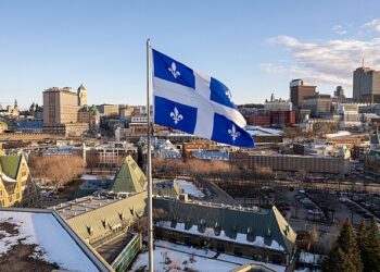 الرواتب ترتفع في كيبيك… لكن كيف أصبحت مقارنة بالمقاطعات الأخرى؟