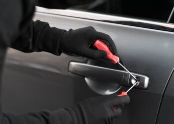 ارتفاع ملحوظ في سرقات السيارات في بلدة Bloomfield