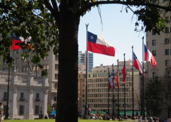 وزارة الخارجية الأمريكية تصدر تحذيراً بخصوص السفر إلى تشيلي